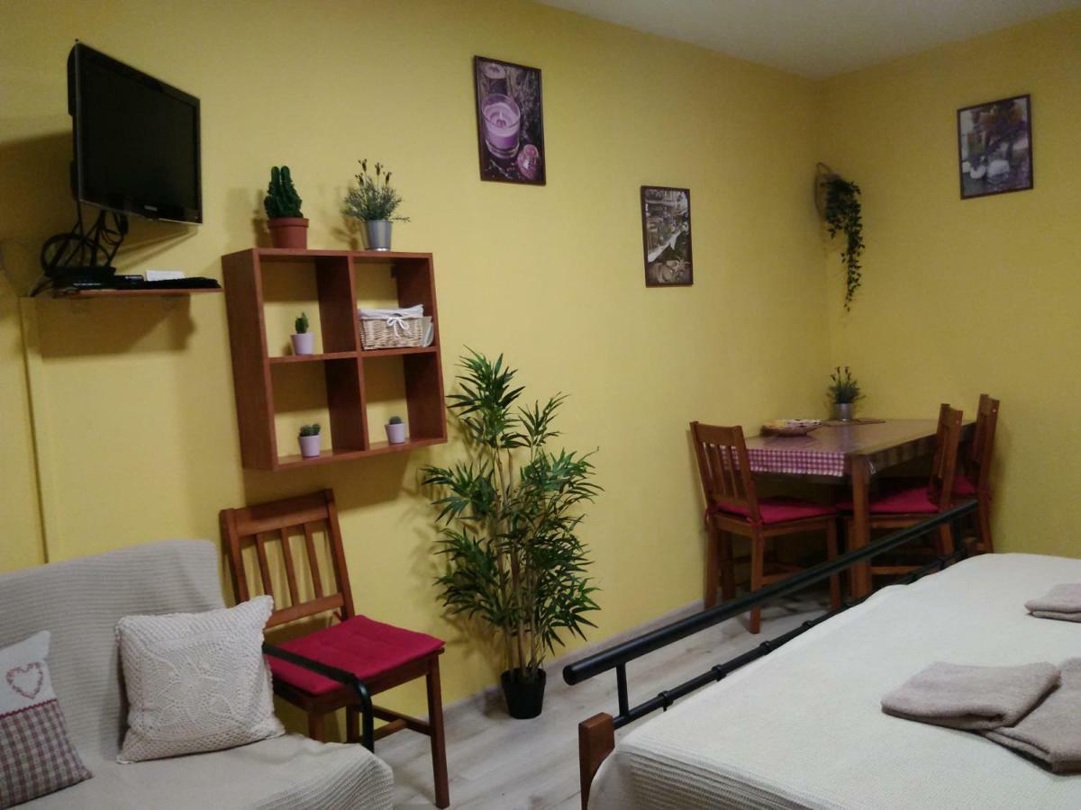 Apartman Aqua Podhájska Екстериор снимка