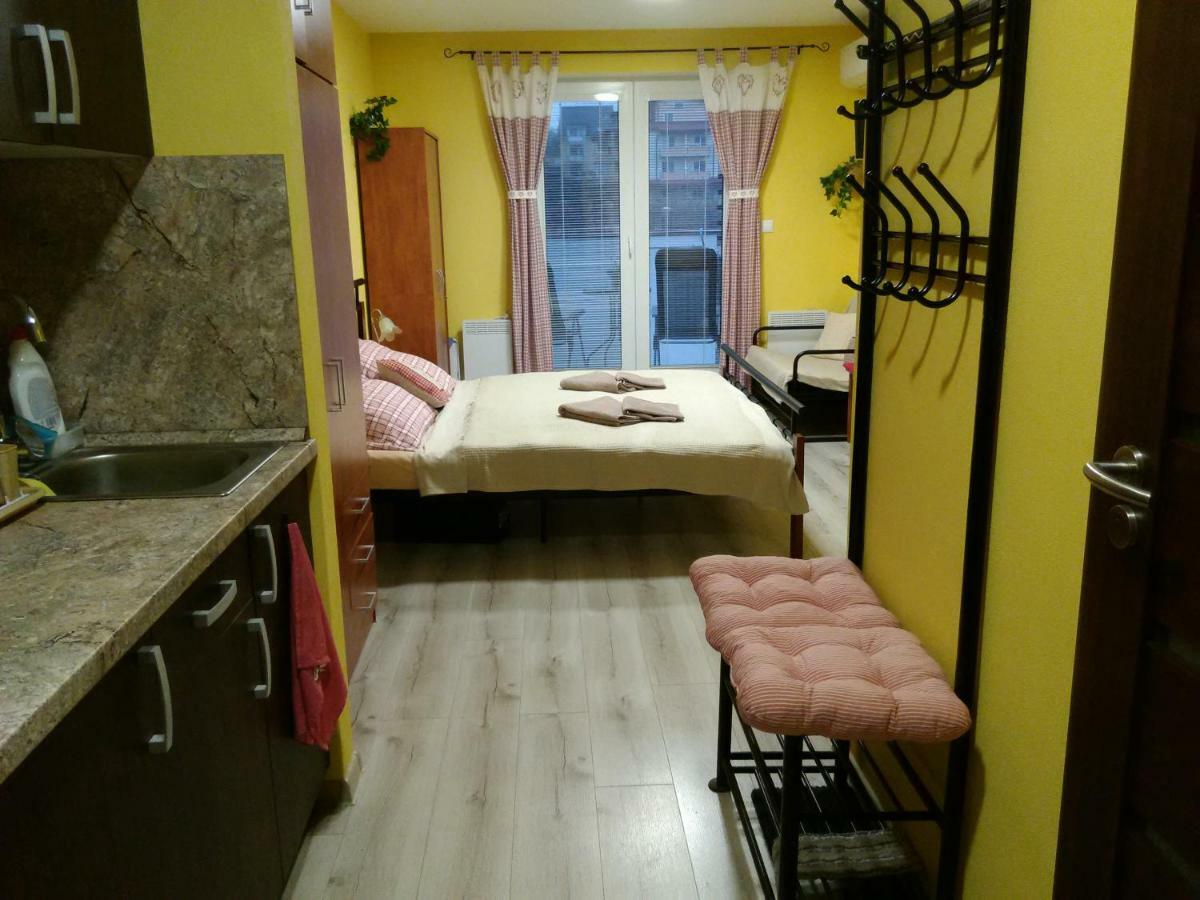 Apartman Aqua Podhájska Екстериор снимка
