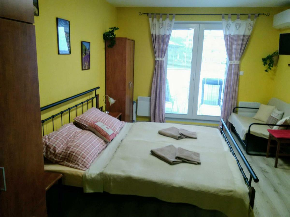 Apartman Aqua Podhájska Екстериор снимка