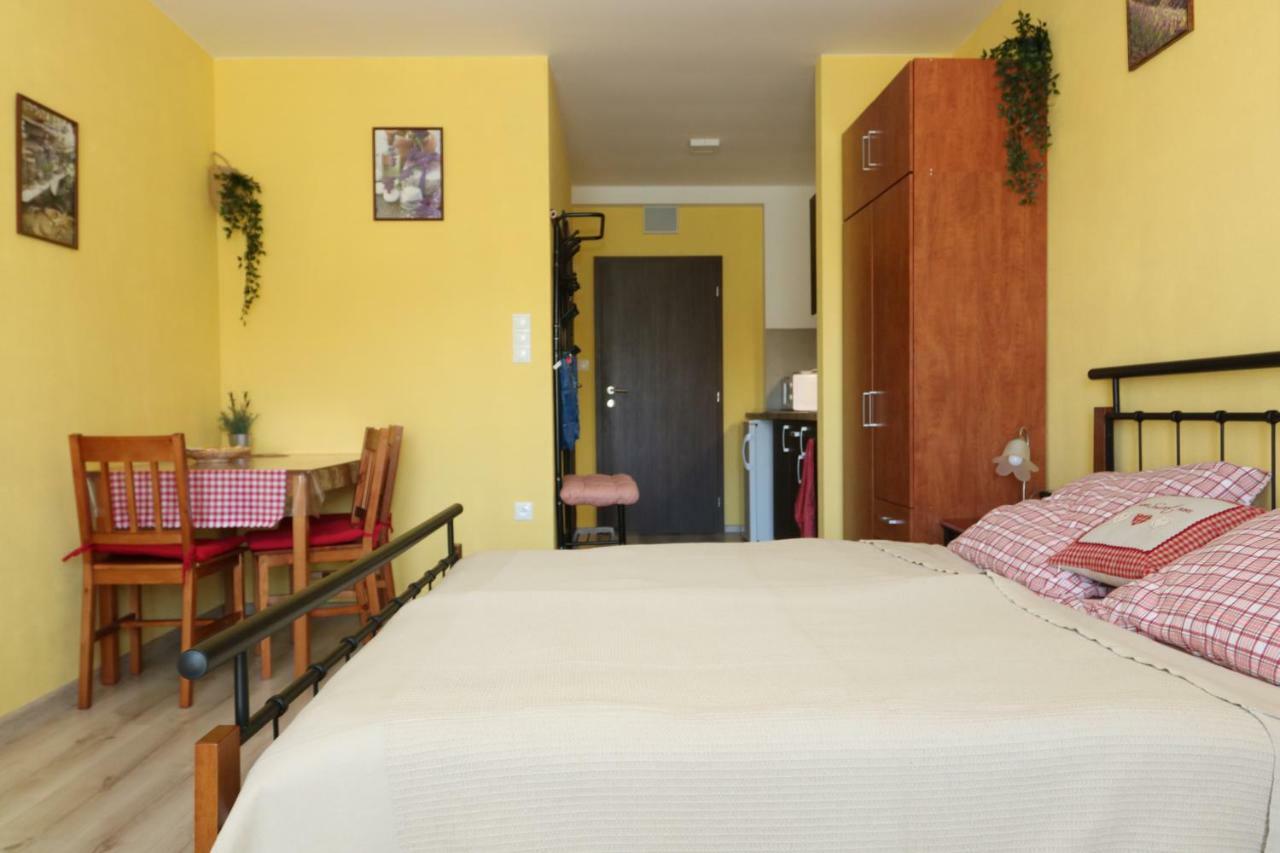 Apartman Aqua Podhájska Екстериор снимка