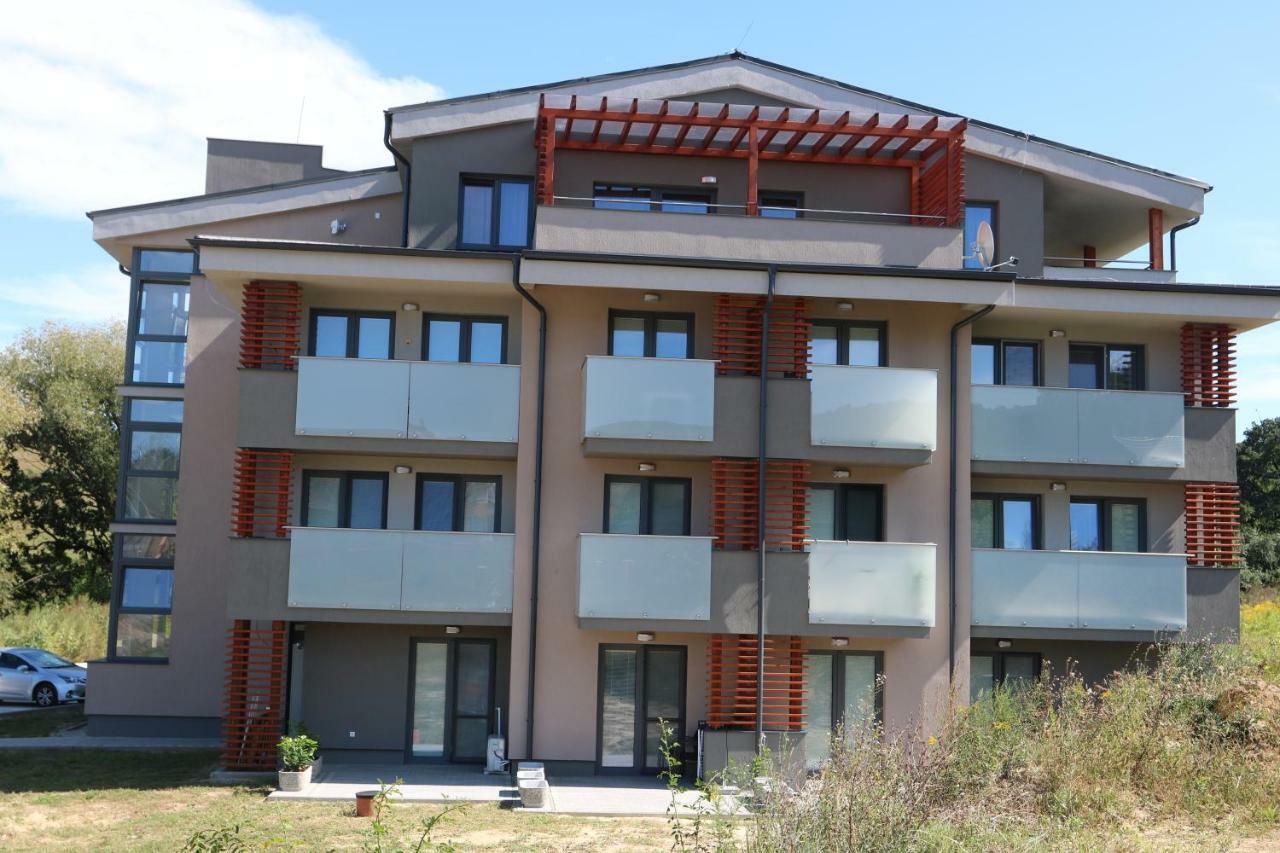 Apartman Aqua Podhájska Екстериор снимка